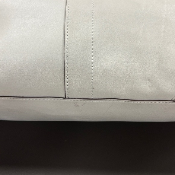 Used Coach Bucket Bag. Cream/ Brown - Picture 7 of 9